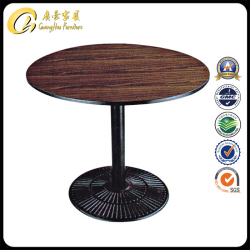 Bar Round Wooden Tabe (01)