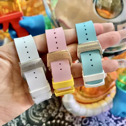 Square Ceramic Case Watches for Women: Elegance and Style