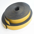 Auto-adhésif EPDM Sponge Sceling Strip