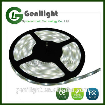 DC 24V 5M SMD 5050 300 LEDS เย็นสีขาว LED ยืดหยุ่นไฟ LED ไฟกันน้ำ IP65