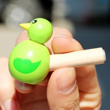 New Toy Wood Bird Whistle Bathtime Musical Toy Kid Early Instrument Whistle For Children