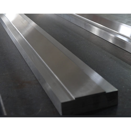 Awtomatikong linya ng produksyon ng hugis -parihaba na gabay sa tren