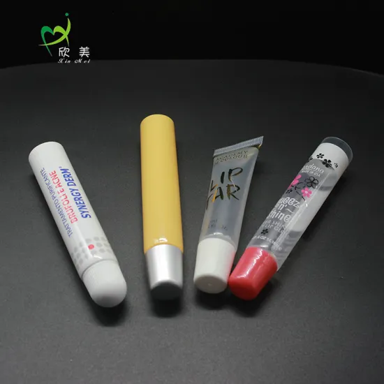 High quality custom fashion makeup empty lipgloss tube custom