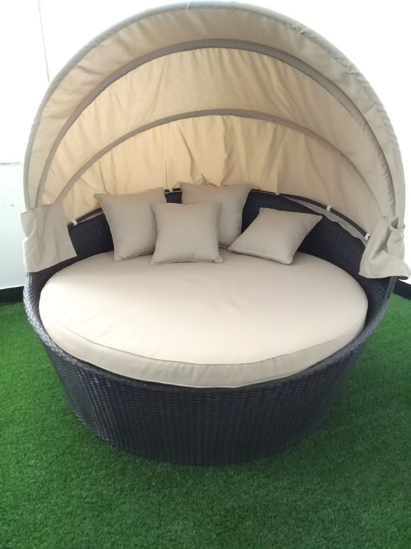 Outdoor patio garden leisure sofa bed with canopy