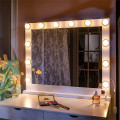 Espejo de maquillaje iluminado de Hollywood con 12 luces LED
