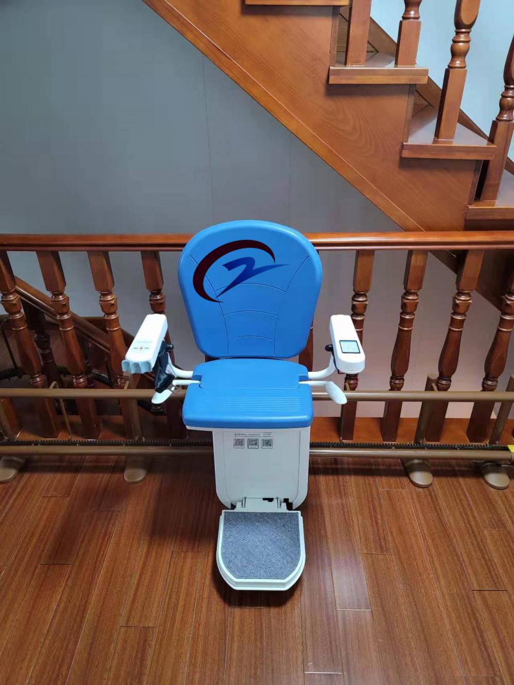 Levante de la escalera de silla curva en venta