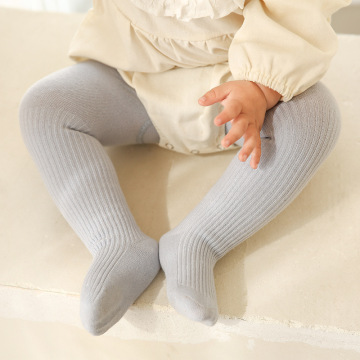 Collants pour enfants avec une taille prolongée