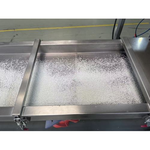 ПК/АБС агнявыя гранулы