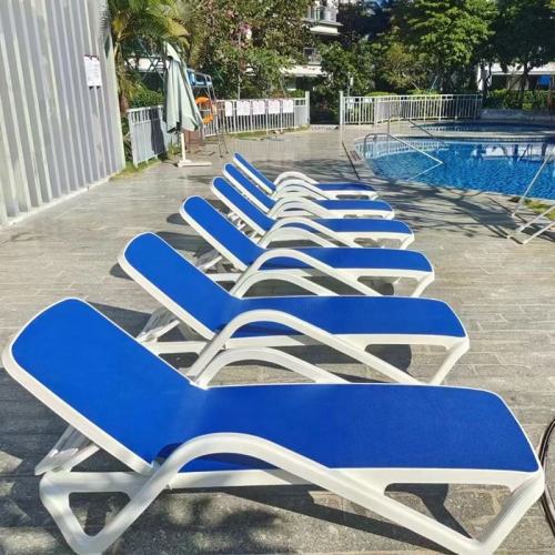 Outdoor Plastic Chaise Lounge Chair