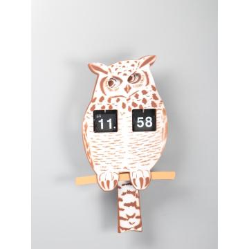 Horloge à rabat en forme de hibou intéressante