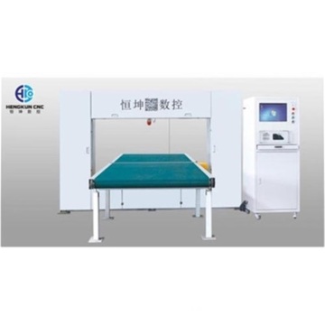 Vertical foam cutting machine