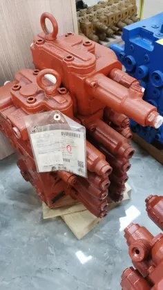 KYB C0070-33040 Distribution Valve Assy Control Valve 6TONS MAIN VALVE for Sunward 50/60 CAT Excavator