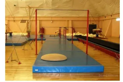 Horizontal Bar Gymnastics