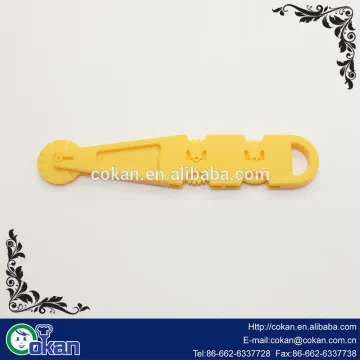 Precision mini Pie Crust Cutter plastic