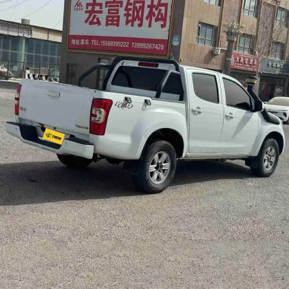 2022 Isuzu Re-Max 2.8T Classic 4WD