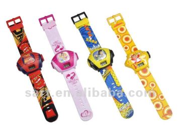 fashionable promotional gift for kids projector watch