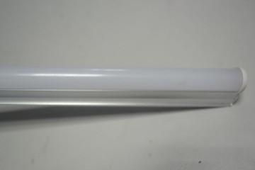 China Manufacturer 900MM High Lumens Light 12W Tubes 3years Warranty