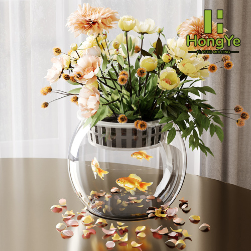 Elegante recipiente transparente para cultivo de flores.