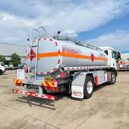FAW Heavy Trucks 4X2 15000 Liters Refuelling Tank Truck/ Oil Tanker Truck