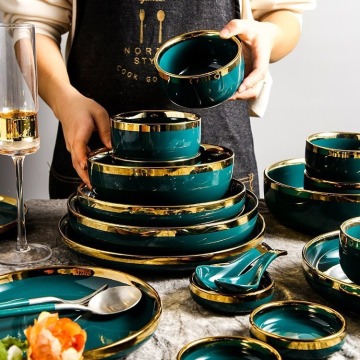 European Modern Gold Rim Dinnerware Sets for Luxury Weddings