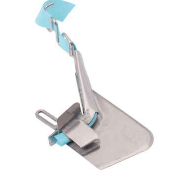 Industrial Overlock Sewing Machine Yoke Attachment with Piping for Thread: DAYU 455 Folder Sing Needle Shirt