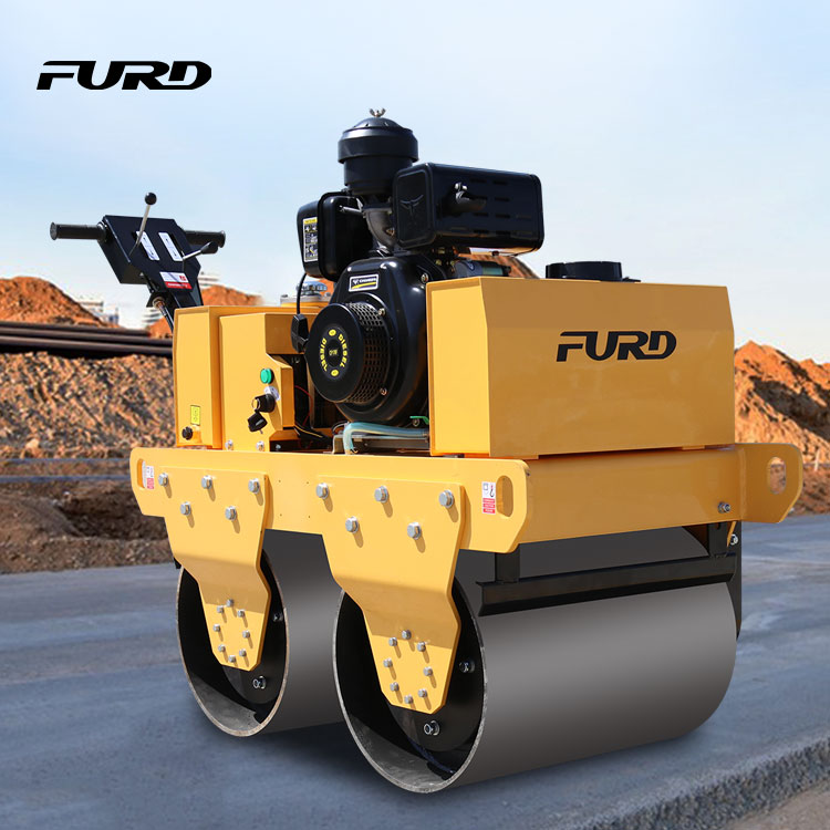 550kg Walk Behind Double Drum Roller Adopt Diesel Engine FYL-S600