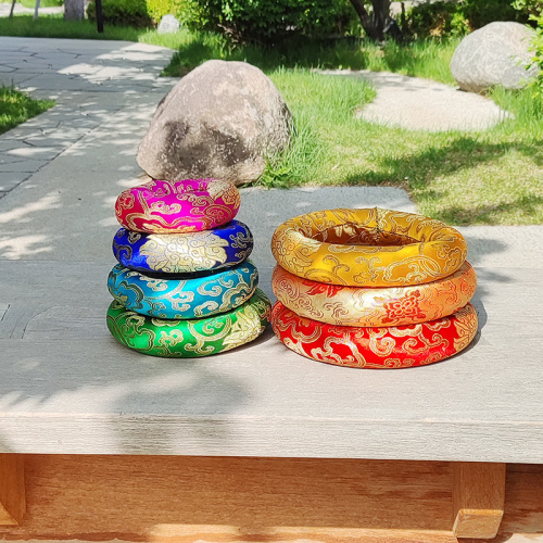 Singing Bowl O Rings Colored Silk Chakra O-ring Crystal Singing Bowl Cushion Manufactory