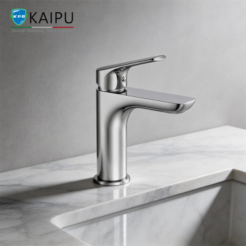 Single hole bathroom faucet