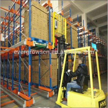 Automatic cold storage racking system