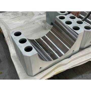 Sturdy Support Shaft for Heavy Duty Equipment