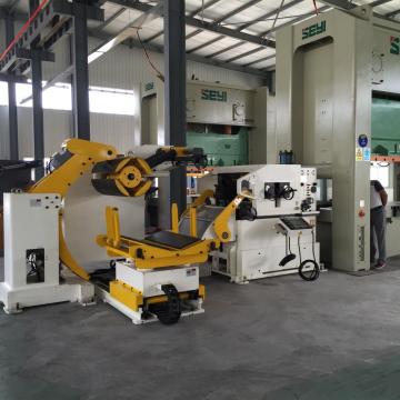 Decoiler Leveler Feeder 3 in 1