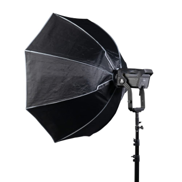 Kit di illuminazione fotografica professionale: lampadine da studio, stand di luce e softbox