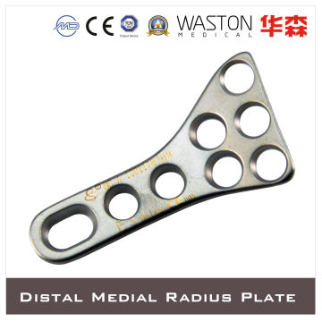 Distal Medial Radius Plate Made of Titanium or Stainless Steel (Ti/SS)