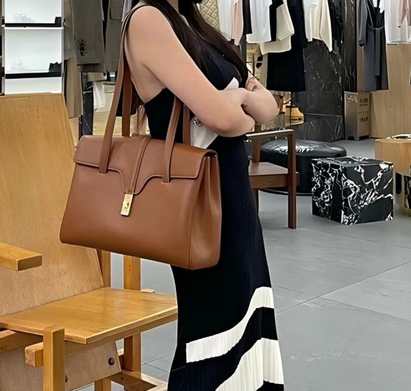 Customized PU Tote Bag for Women Commuting
