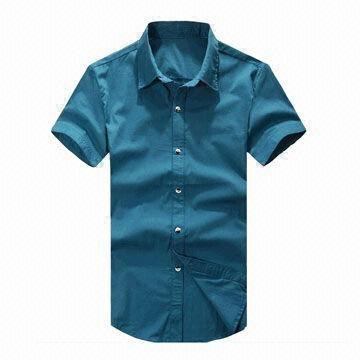 Men's casual shirt, short sleeves, made of 80/20 cotton/poly, spread collar