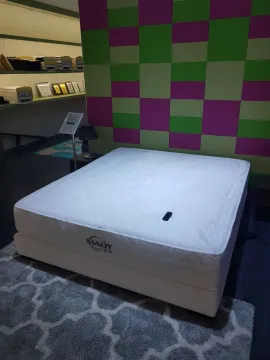 Pure White Ajustable Mattress