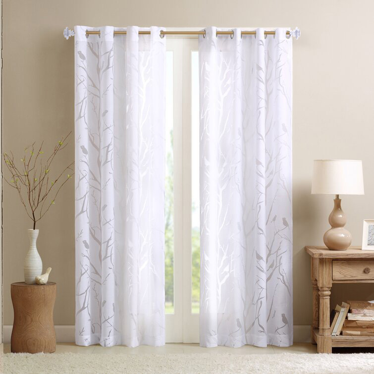 Crystal glass curtain rod