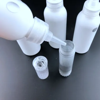 Small Capacity Sharpie Oil-based Paint Marker Medium Point White