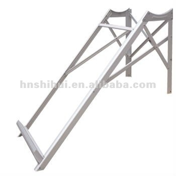 Small degree frame for solar water heater