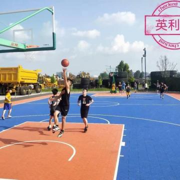 อัจฉริยะ PP Portable Basketball Court วัสดุกระเบื้องพลาสติกพื้นบาสเก็ตบอลชั่วคราวกลางแจ้ง