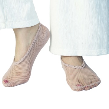 Women's Invisible Footliner Socks with Fashion Lace, Fish Net Mesh Design