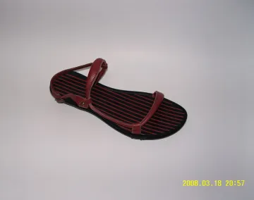 women's beach sandal