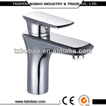New Design Single Hole Copper Zinc Alloy Faucet