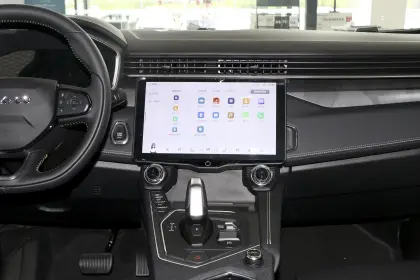 Hot Sale High Quality PHEV Lynk Co 05 Gas SUV