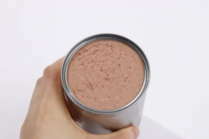 Premium Canned Pet Food with Chicken for Cats