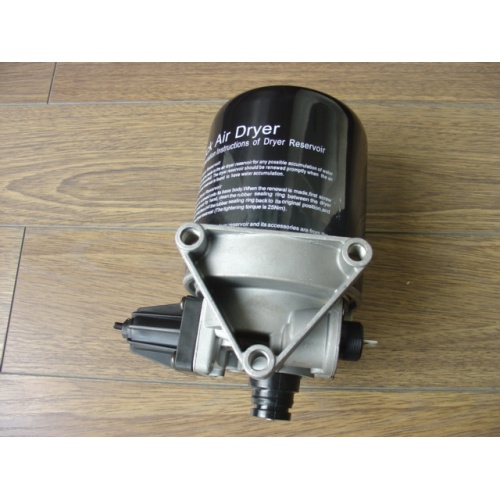 Single cannister air dryer