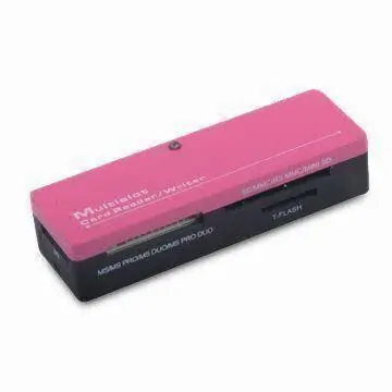 Multi-slot Card Reader/Writer with Plug-and-play Function