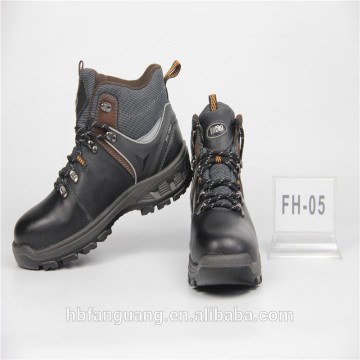 Genuine Leather Upper high quality safety boots