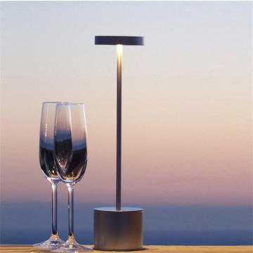 USB επαναφορτιζόμενη λυχνία LED ασύρματη επιτραπέζια λάμπα