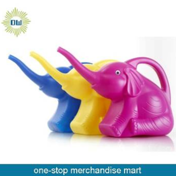 2L PE Elephant Spray Pot